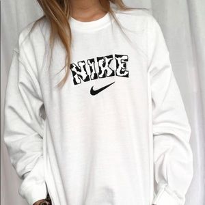 Nike sweatshirt